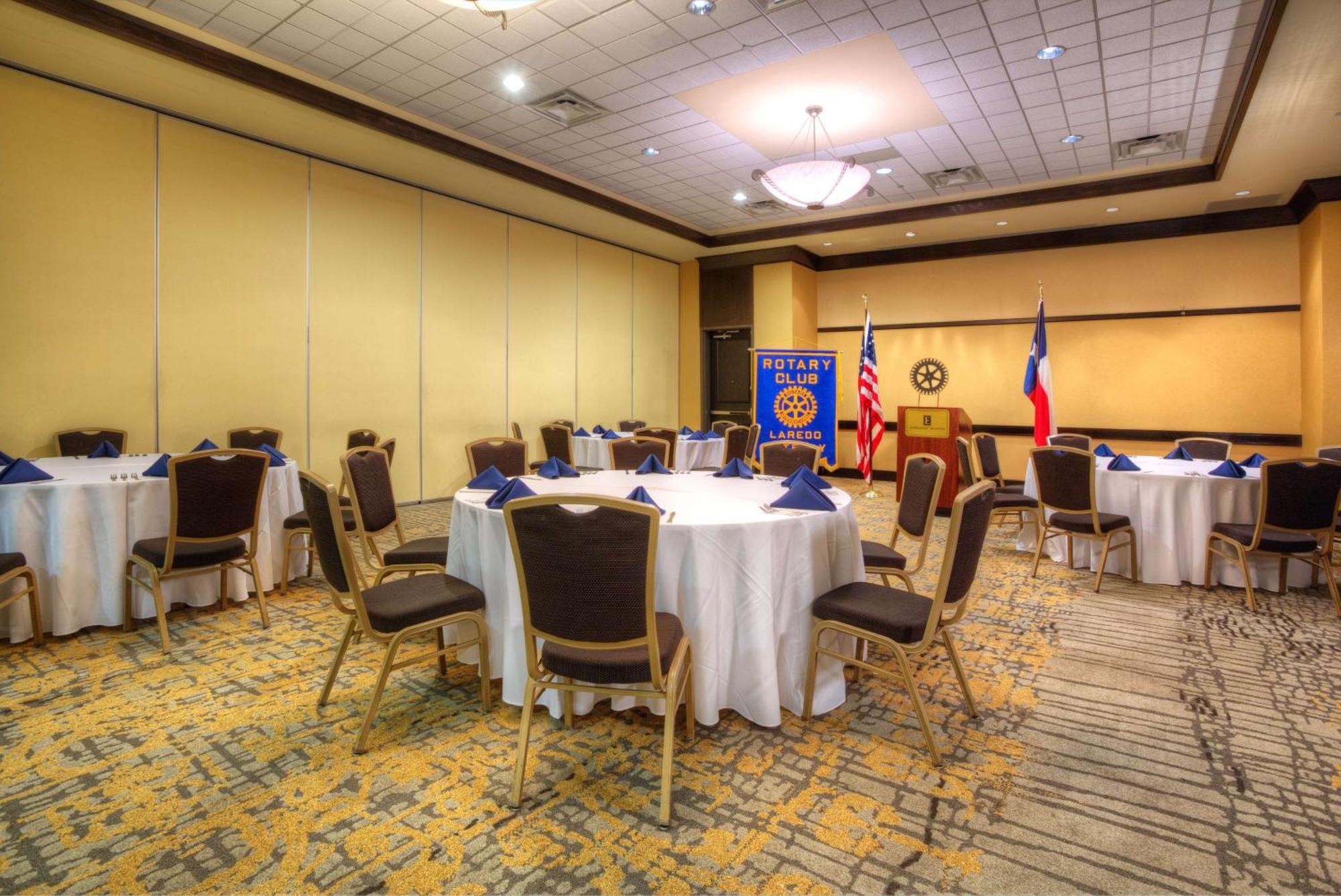 Embassy Suites By Hilton Laredo Ngoại thất bức ảnh