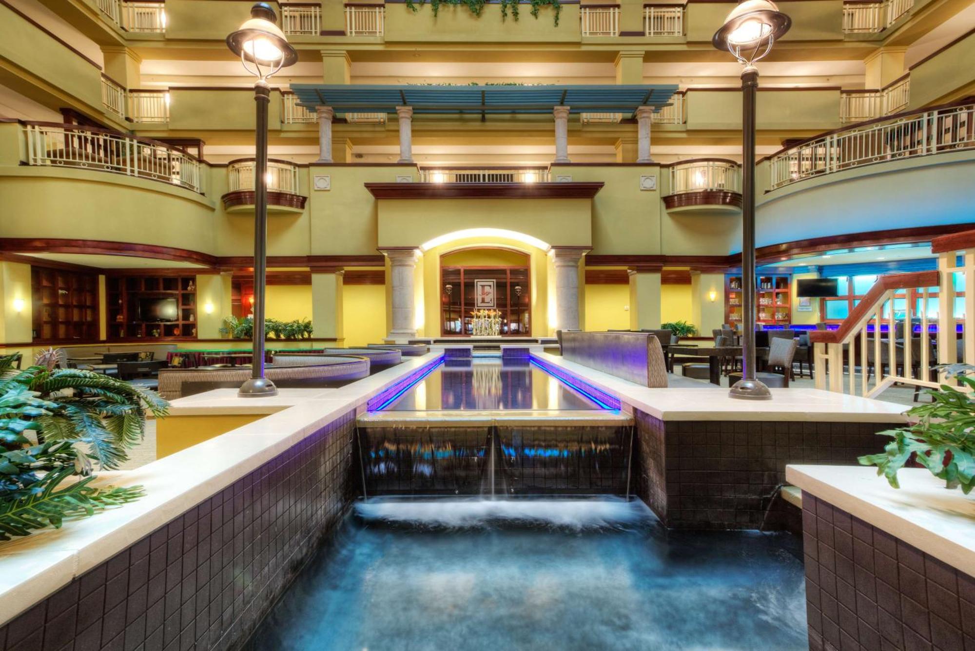 Embassy Suites By Hilton Laredo Ngoại thất bức ảnh