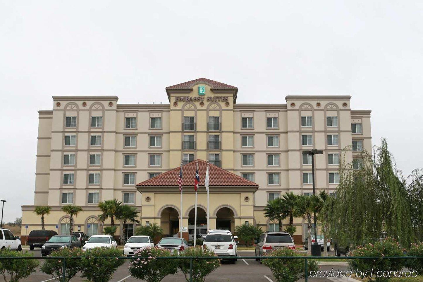 Embassy Suites By Hilton Laredo Ngoại thất bức ảnh