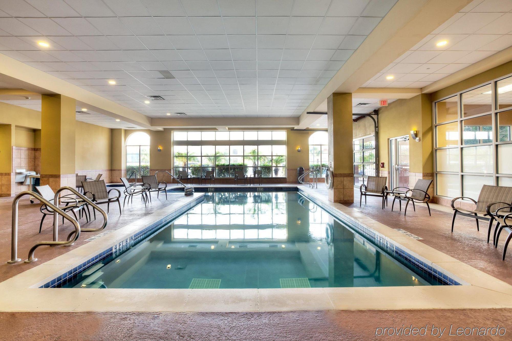 Embassy Suites By Hilton Laredo Ngoại thất bức ảnh