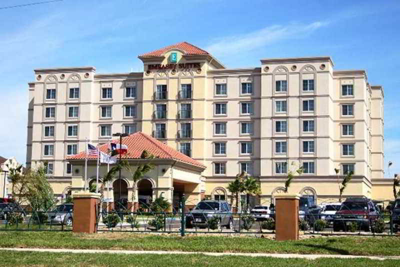 Embassy Suites By Hilton Laredo Ngoại thất bức ảnh